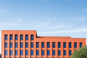 El camí diari dels treballadors afecta a la sostenibilitat d'un edifici