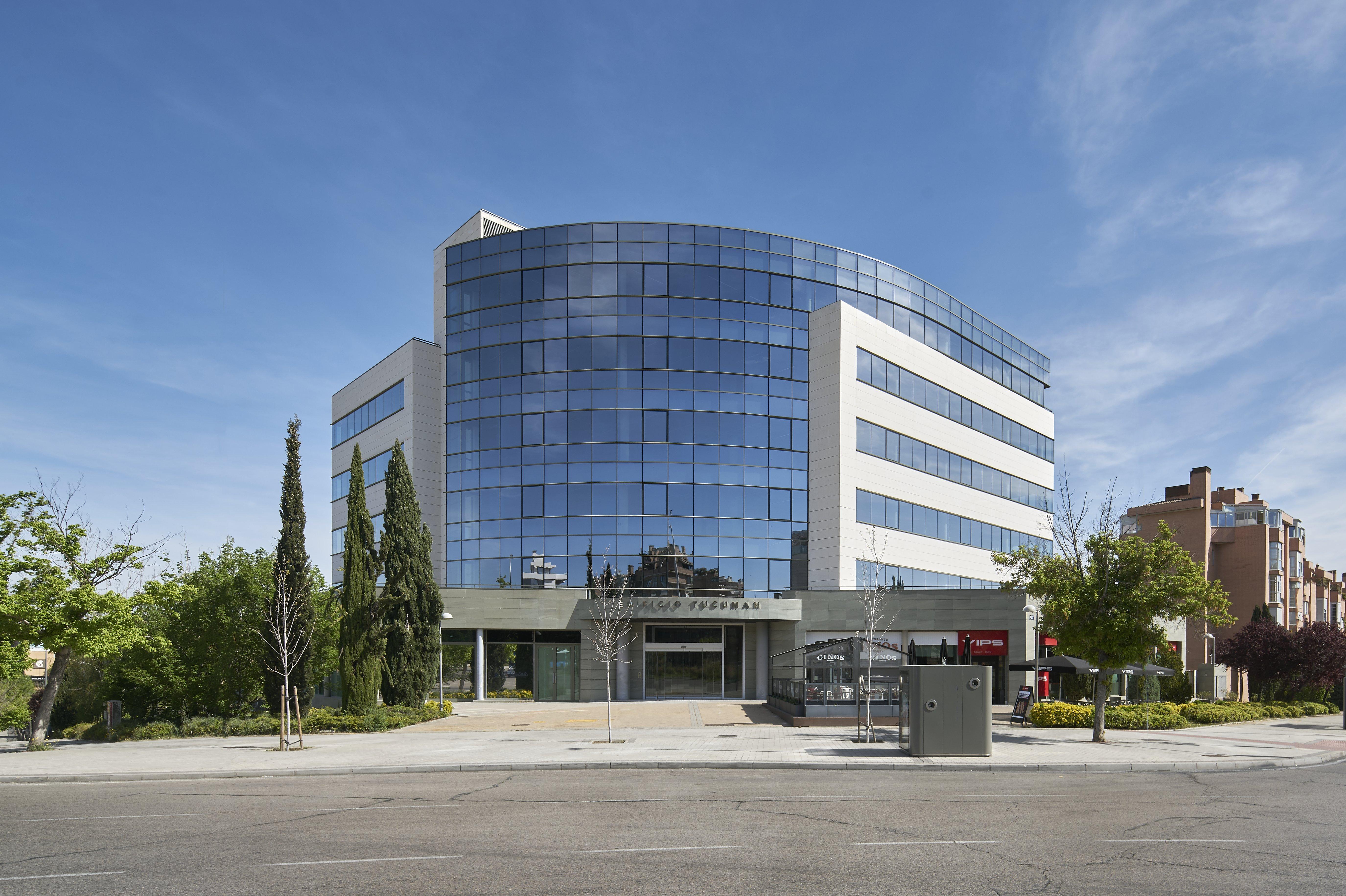 Tucumán: Un edificio de oficinas de vanguardia