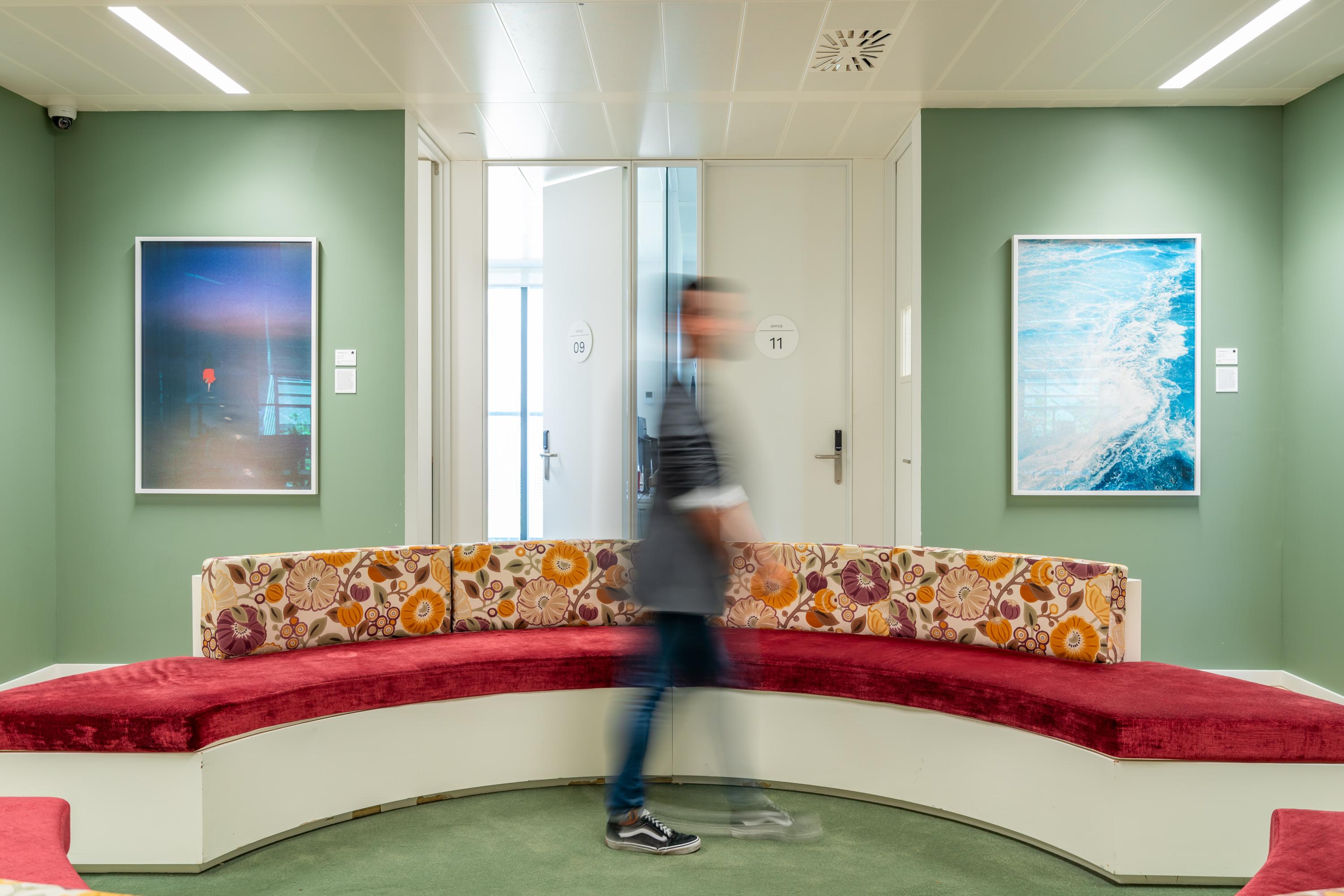 Art in Utopicus: a boost to human well-being through the creative lens